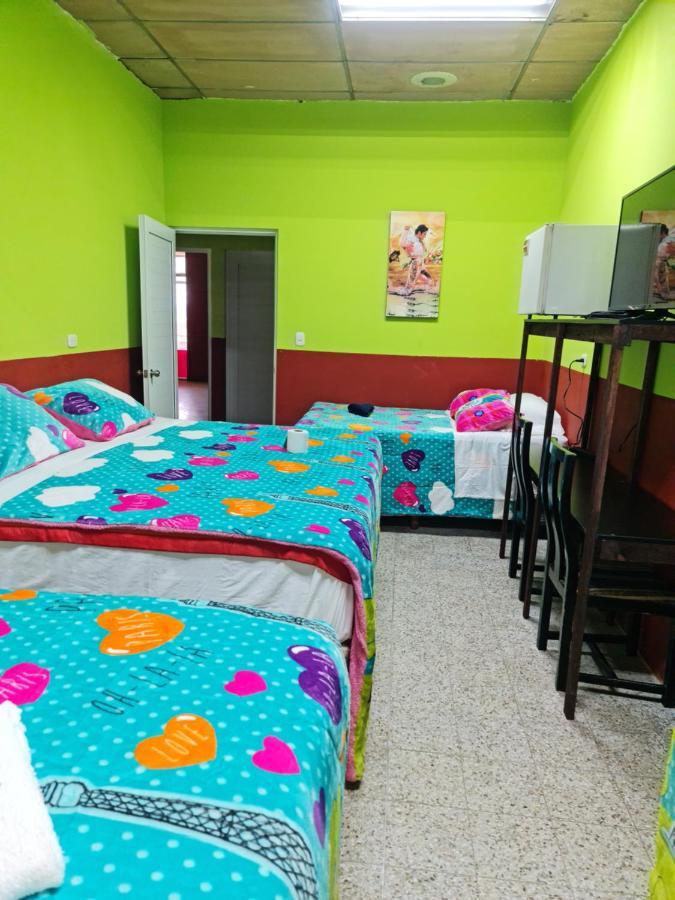 Hotel Kasa Kamelot Las Rosas Quetzaltenango Exterior photo