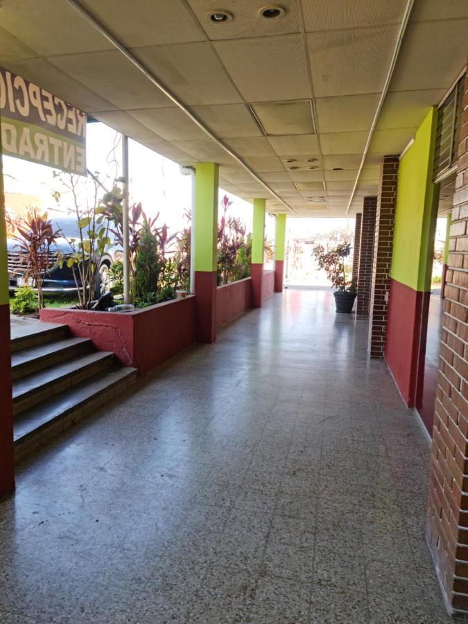 Hotel Kasa Kamelot Las Rosas Quetzaltenango Exterior photo